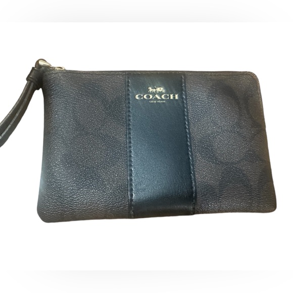 Coach Factory Outlet‎ Wristlet.  Brown/Black.  EUC. - Picture 1 of 12